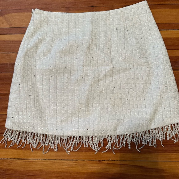 Lulus white fringe skirt - Picture 4 of 4